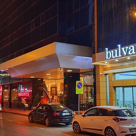 Bulvar Hotel Izmir Eksteriør billede